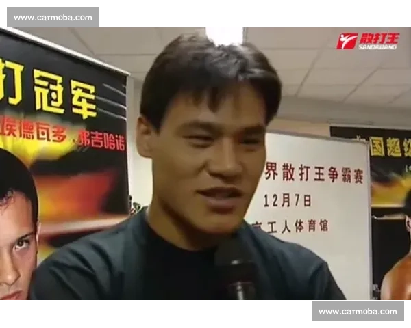 柳海龙散打比赛精彩对决视频展示技巧与力量震撼全场 柳海龙散打比赛精彩对决视频展示技巧与力量震撼全场