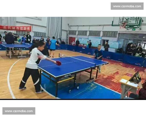 激烈角逐乒乓球赛场挑战自我勇敢拼搏成就胜利梦想